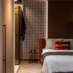 H24 - Parkside Apartment